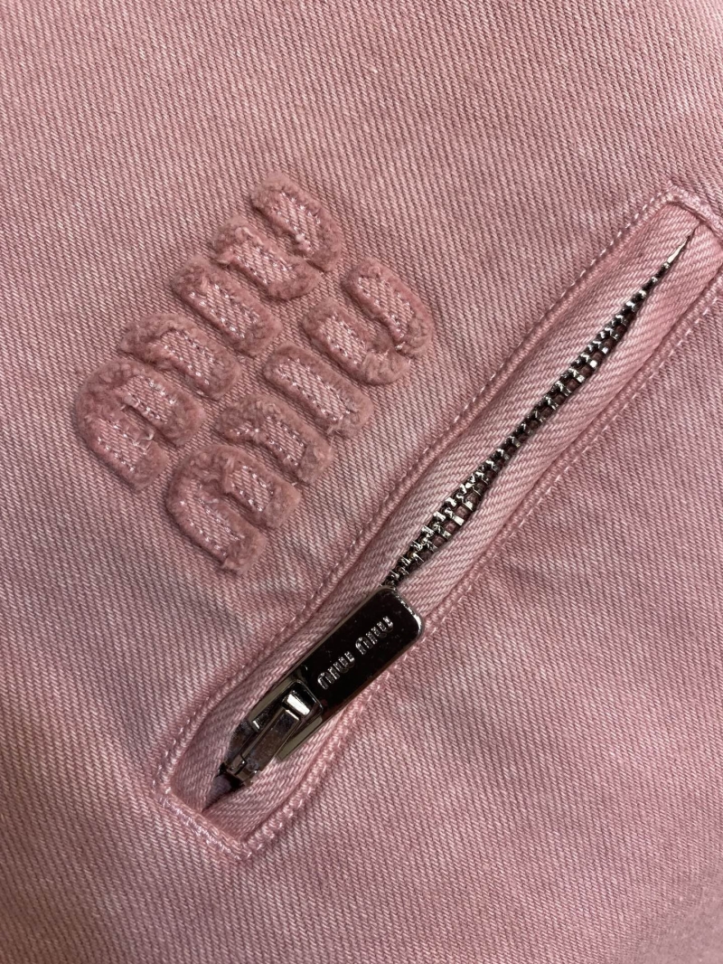MIU MIU